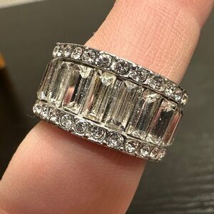 *FREE* Elegant Silver Crystal Band Ring